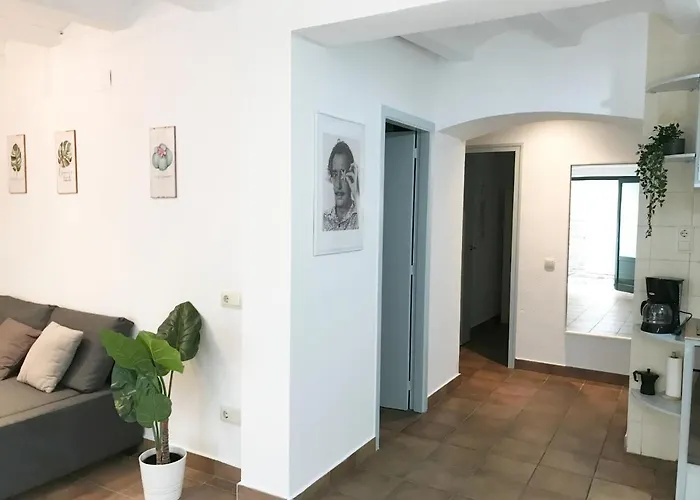 Апартаменты Planta Baja Centro Кадакес